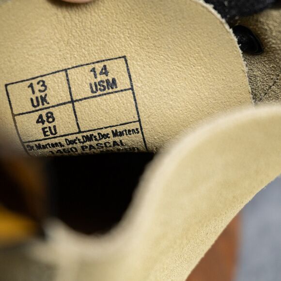 NEW Dr Martens 1460 Pascal Men’s Size 14 Suede Tan Brown Black Combat Boots NWOB - Picture 5 of 6